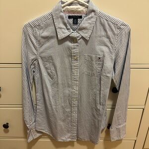 NWOT Tommy Hilfiger button down shirt